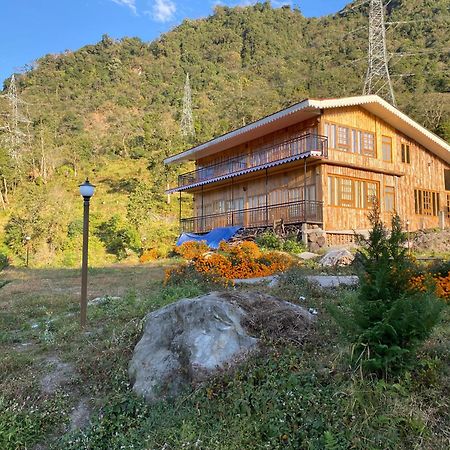 Log Cabin In The Woods Bed and Breakfast Gangtok Exterior foto