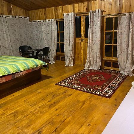 Log Cabin In The Woods Bed and Breakfast Gangtok Exterior foto